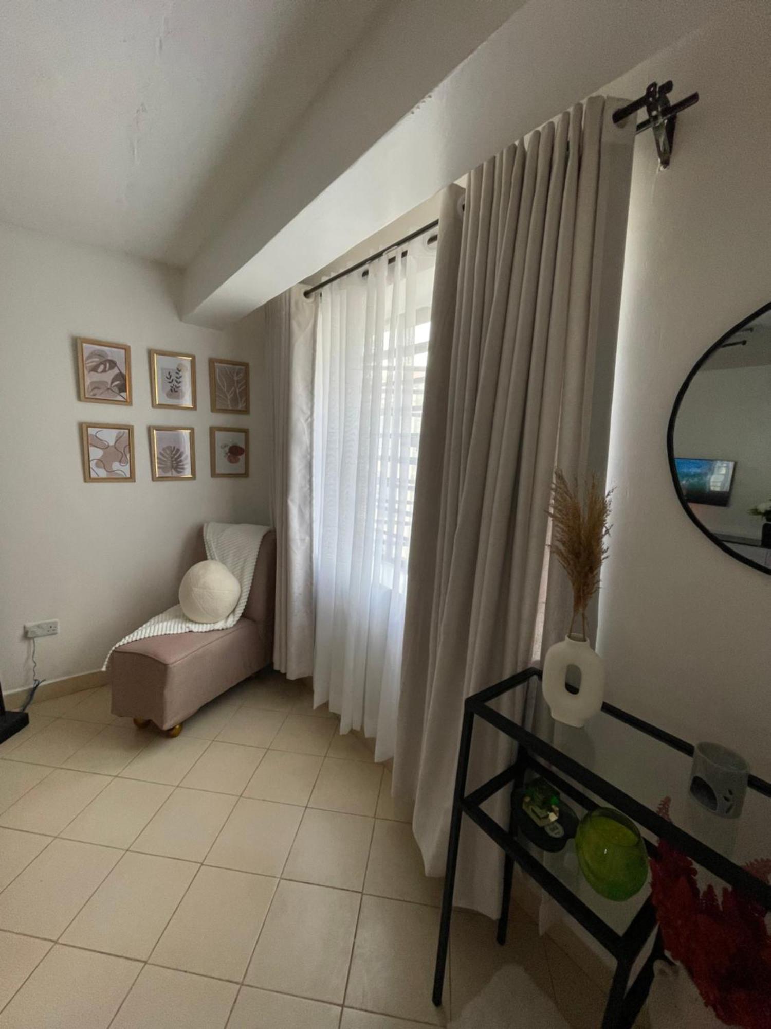 Chrystalkhomes Nairobi Eksteriør bilde